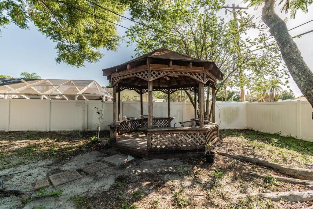 Town 'N' Country Cozy Corner, Your Florida Fun Hub Villa Tampa Bagian luar foto